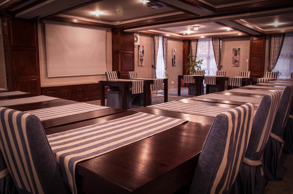 Edelweiss Poiana Hotels Poiana Brasov Ngoại thất bức ảnh