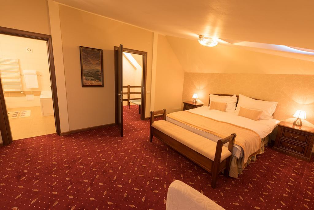 Edelweiss Poiana Hotels Poiana Brasov Ngoại thất bức ảnh