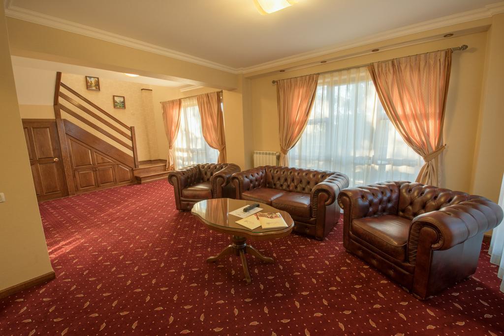 Edelweiss Poiana Hotels Poiana Brasov Ngoại thất bức ảnh