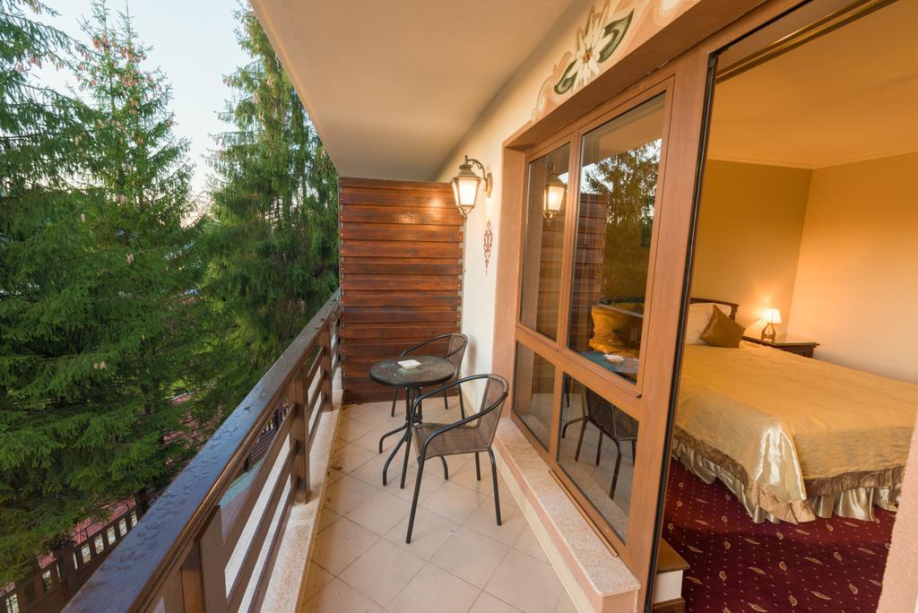 Edelweiss Poiana Hotels Poiana Brasov Ngoại thất bức ảnh
