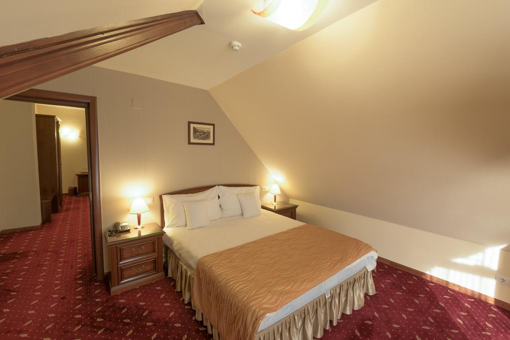 Edelweiss Poiana Hotels Poiana Brasov Ngoại thất bức ảnh