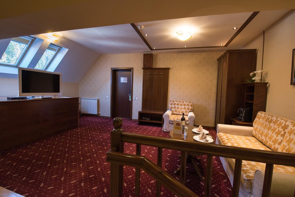 Edelweiss Poiana Hotels Poiana Brasov Ngoại thất bức ảnh