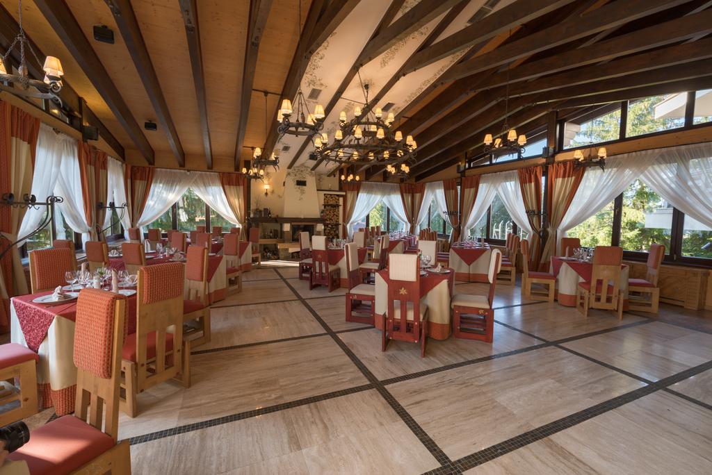 Edelweiss Poiana Hotels Poiana Brasov Ngoại thất bức ảnh