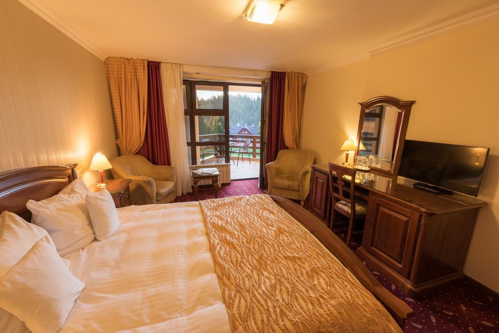 Edelweiss Poiana Hotels Poiana Brasov Ngoại thất bức ảnh