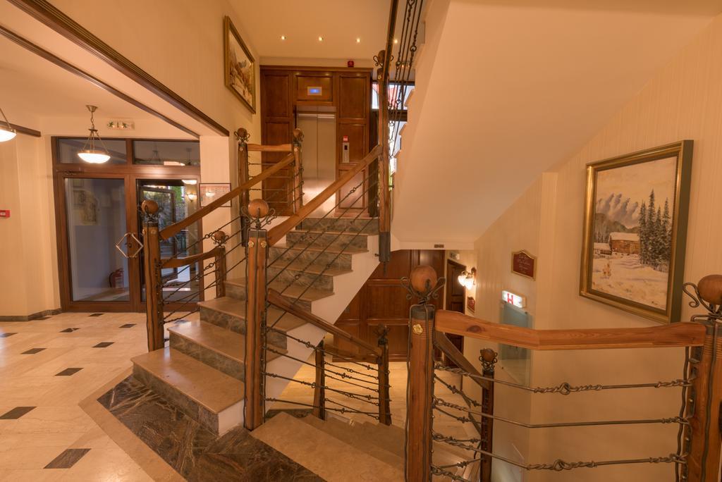 Edelweiss Poiana Hotels Poiana Brasov Ngoại thất bức ảnh