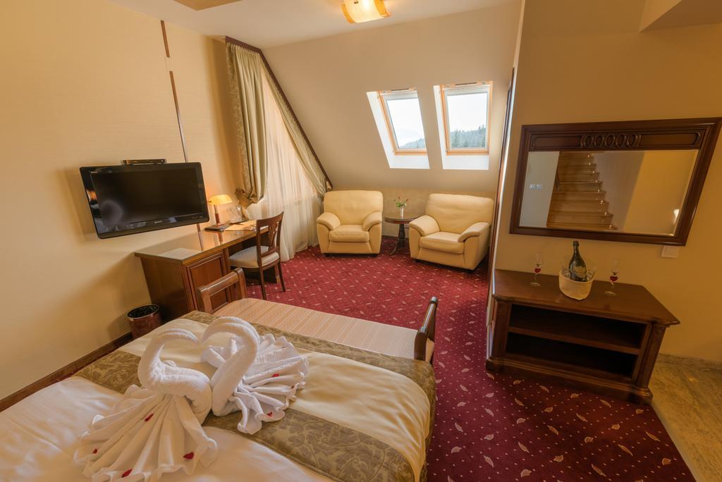 Edelweiss Poiana Hotels Poiana Brasov Ngoại thất bức ảnh